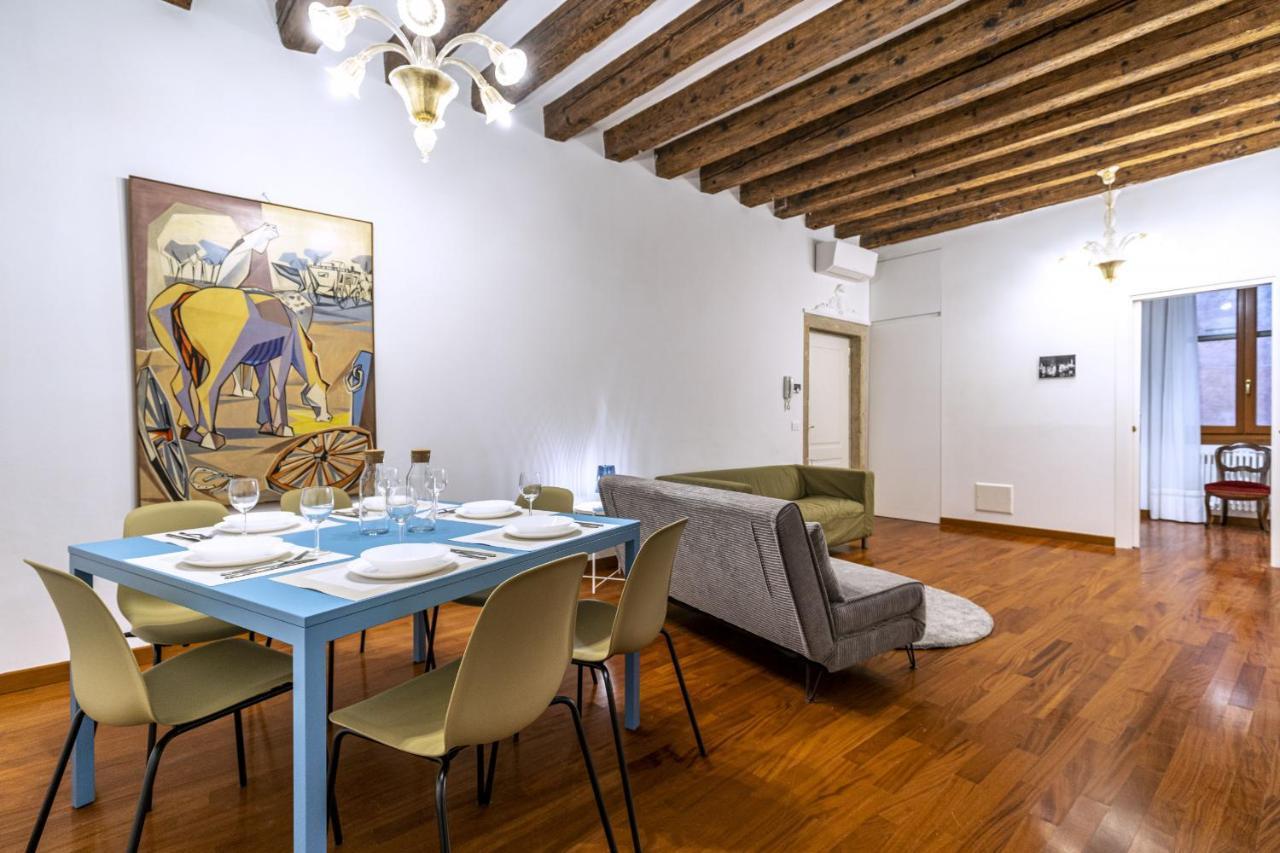 Ca' Della Commedia - San Marco By Wonderful Italy Apartman Velence Kültér fotó