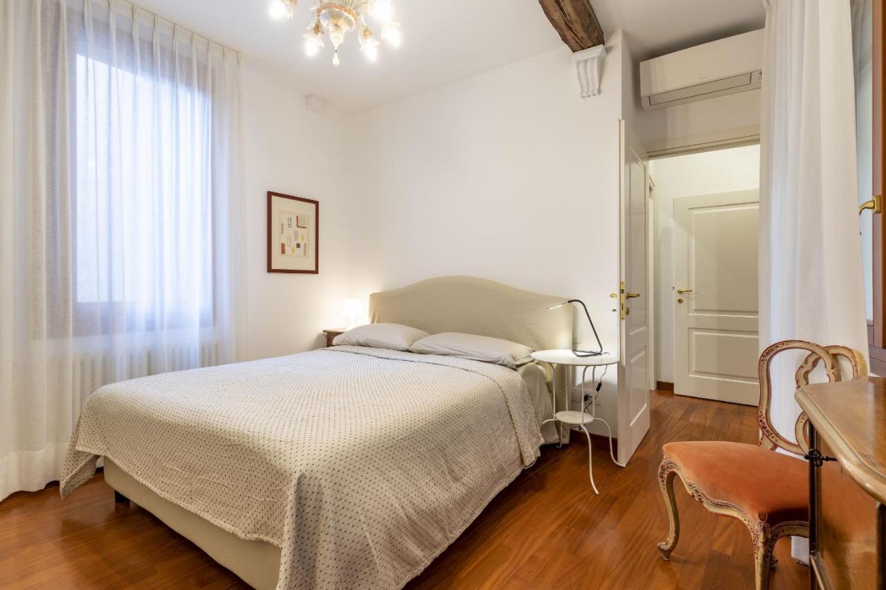 Ca' Della Commedia - San Marco By Wonderful Italy Apartman Velence Kültér fotó