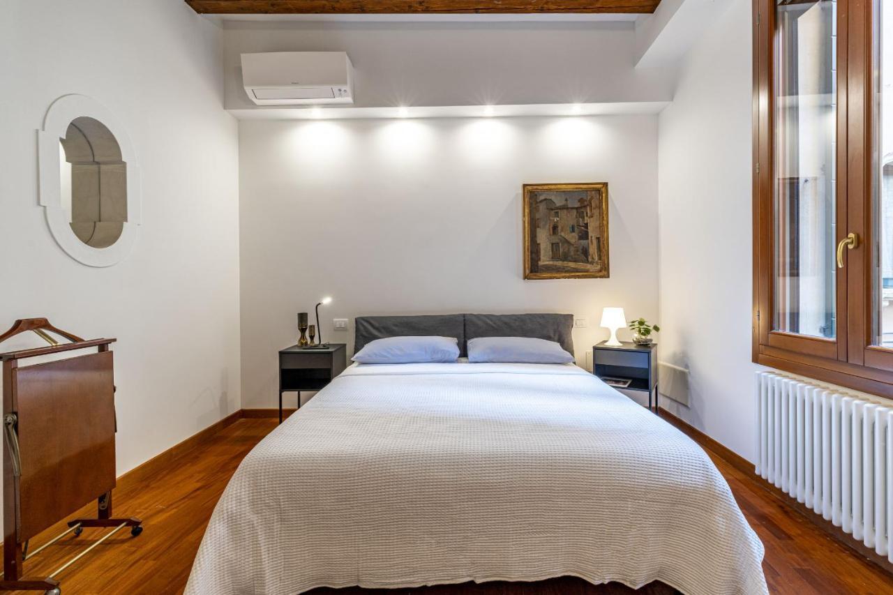Ca' Della Commedia - San Marco By Wonderful Italy Apartman Velence Kültér fotó