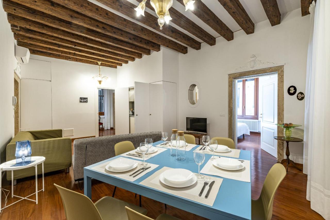 Ca' Della Commedia - San Marco By Wonderful Italy Apartman Velence Kültér fotó