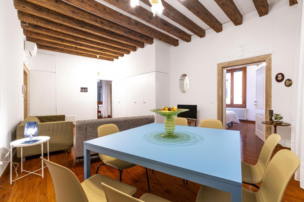 Ca' Della Commedia - San Marco By Wonderful Italy Apartman Velence Kültér fotó