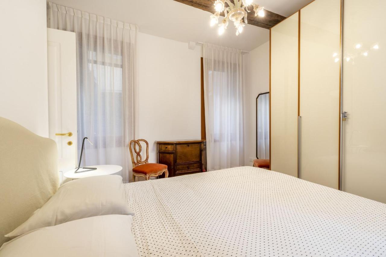 Ca' Della Commedia - San Marco By Wonderful Italy Apartman Velence Kültér fotó